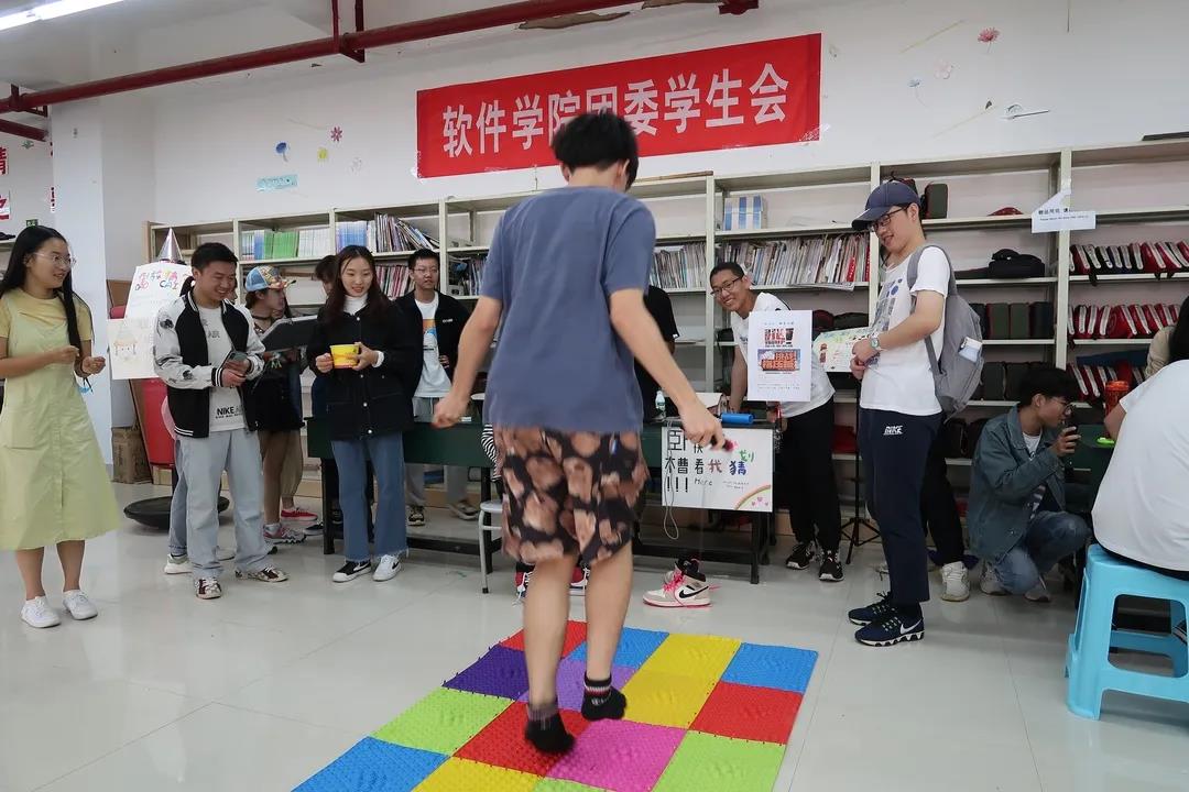 在这个特别的日子里