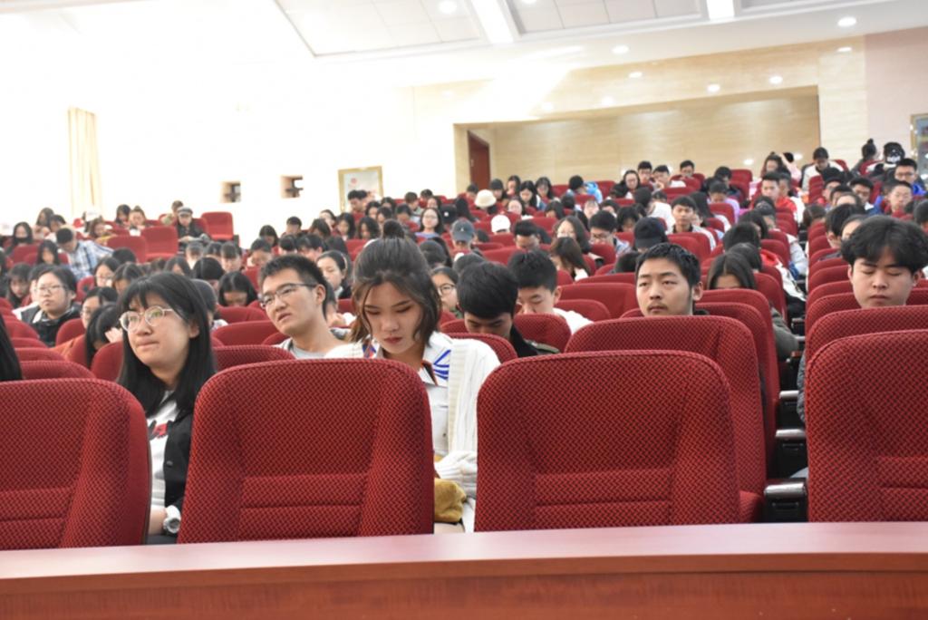 为了向同学们分享如何提高创业创新成功